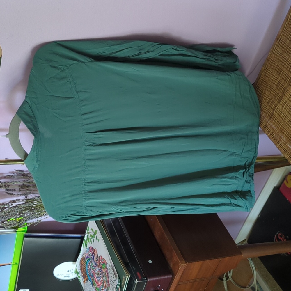 100% rayon button down - Picture 5 of 5